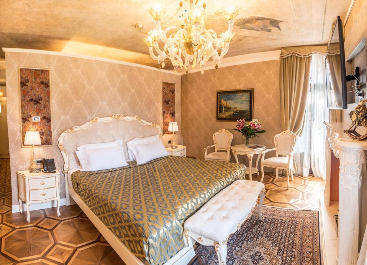 Ego' Boutique Hotel - The Silk Road Venice Exterior photo