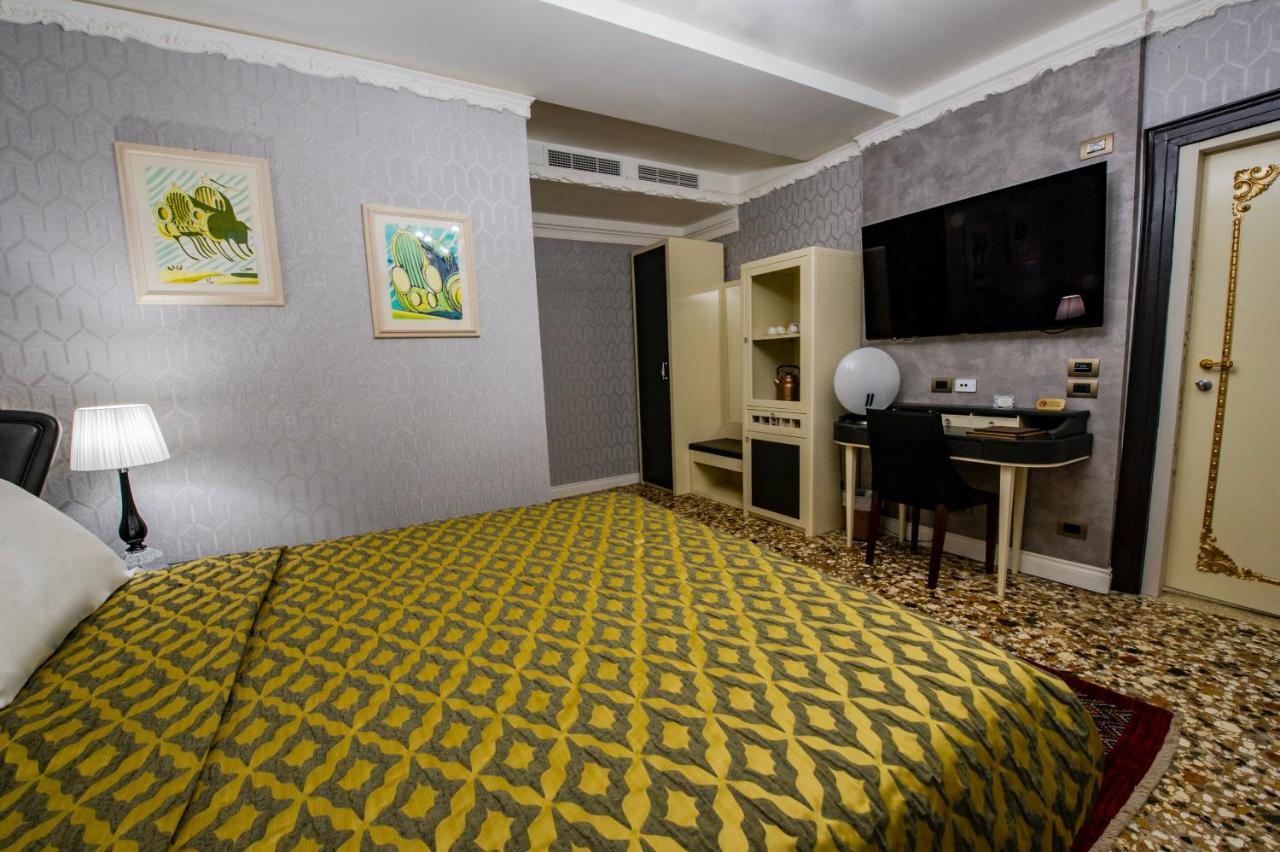 Ego' Boutique Hotel - The Silk Road Venice Exterior photo