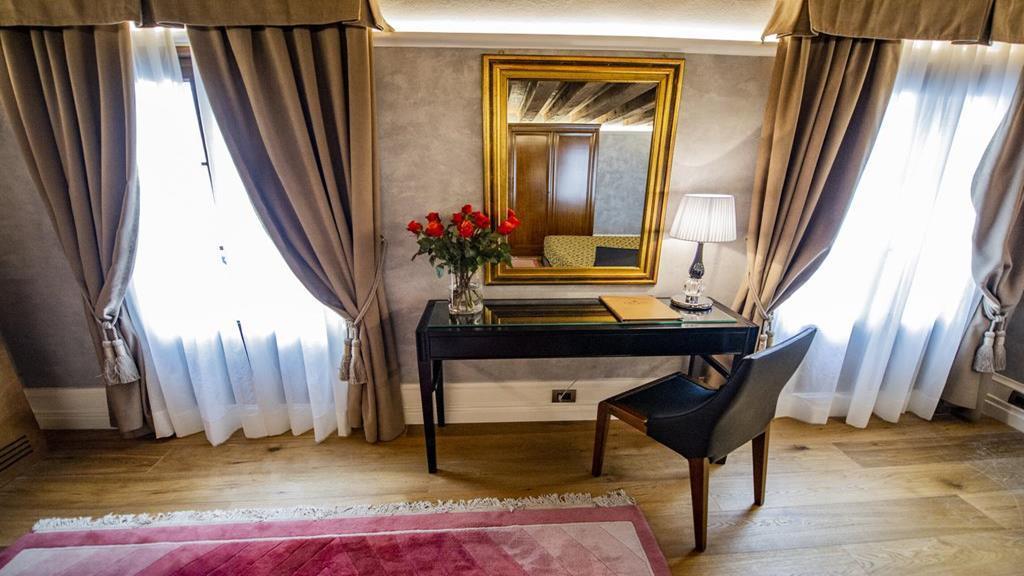 Ego' Boutique Hotel - The Silk Road Venice Exterior photo