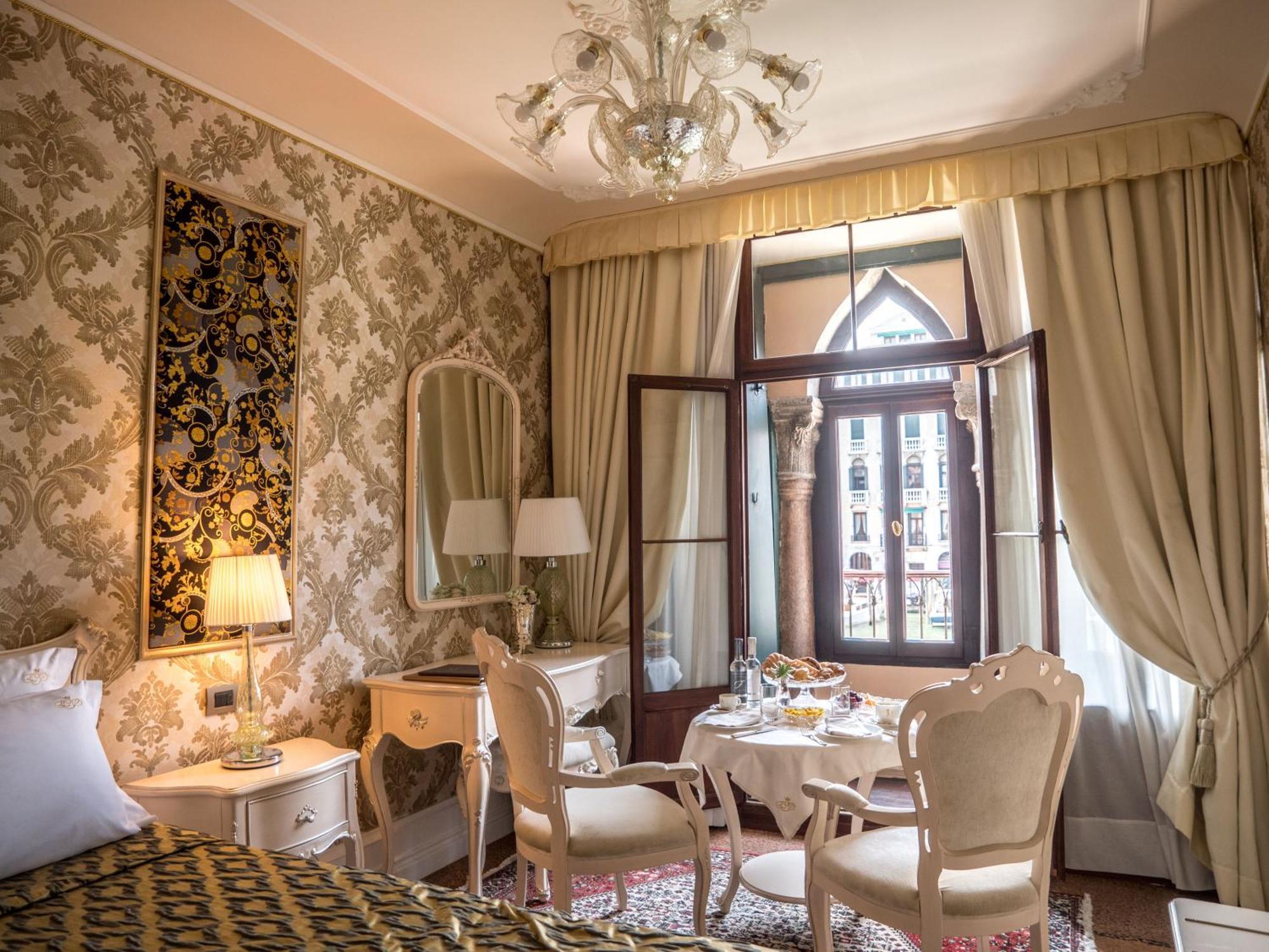 Ego' Boutique Hotel - The Silk Road Venice Exterior photo