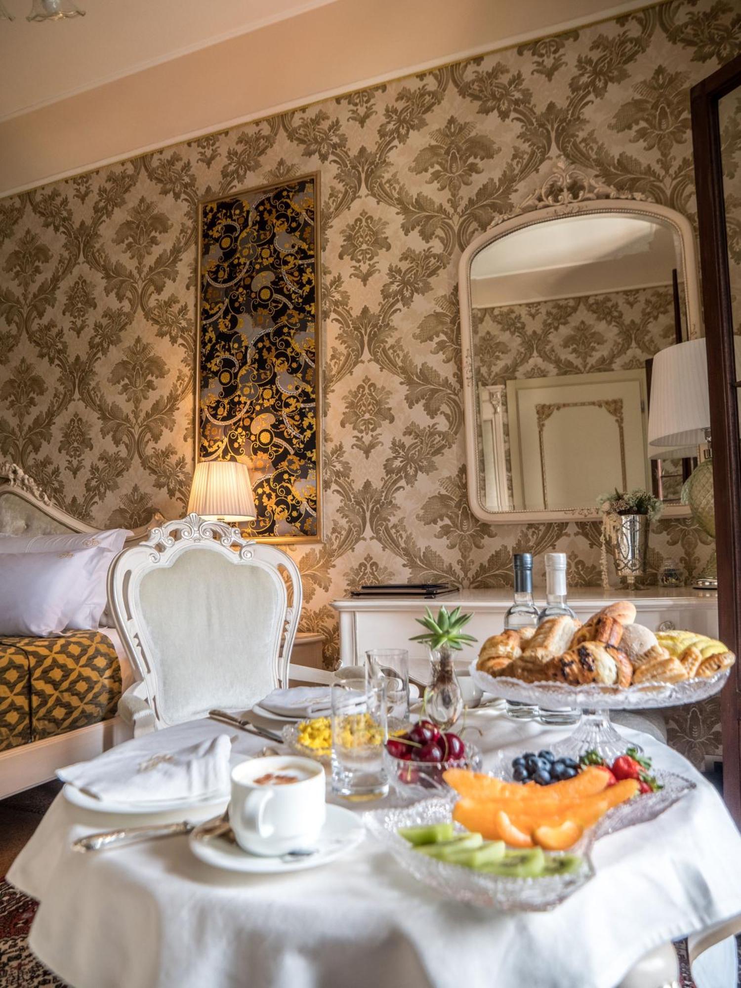 Ego' Boutique Hotel - The Silk Road Venice Exterior photo