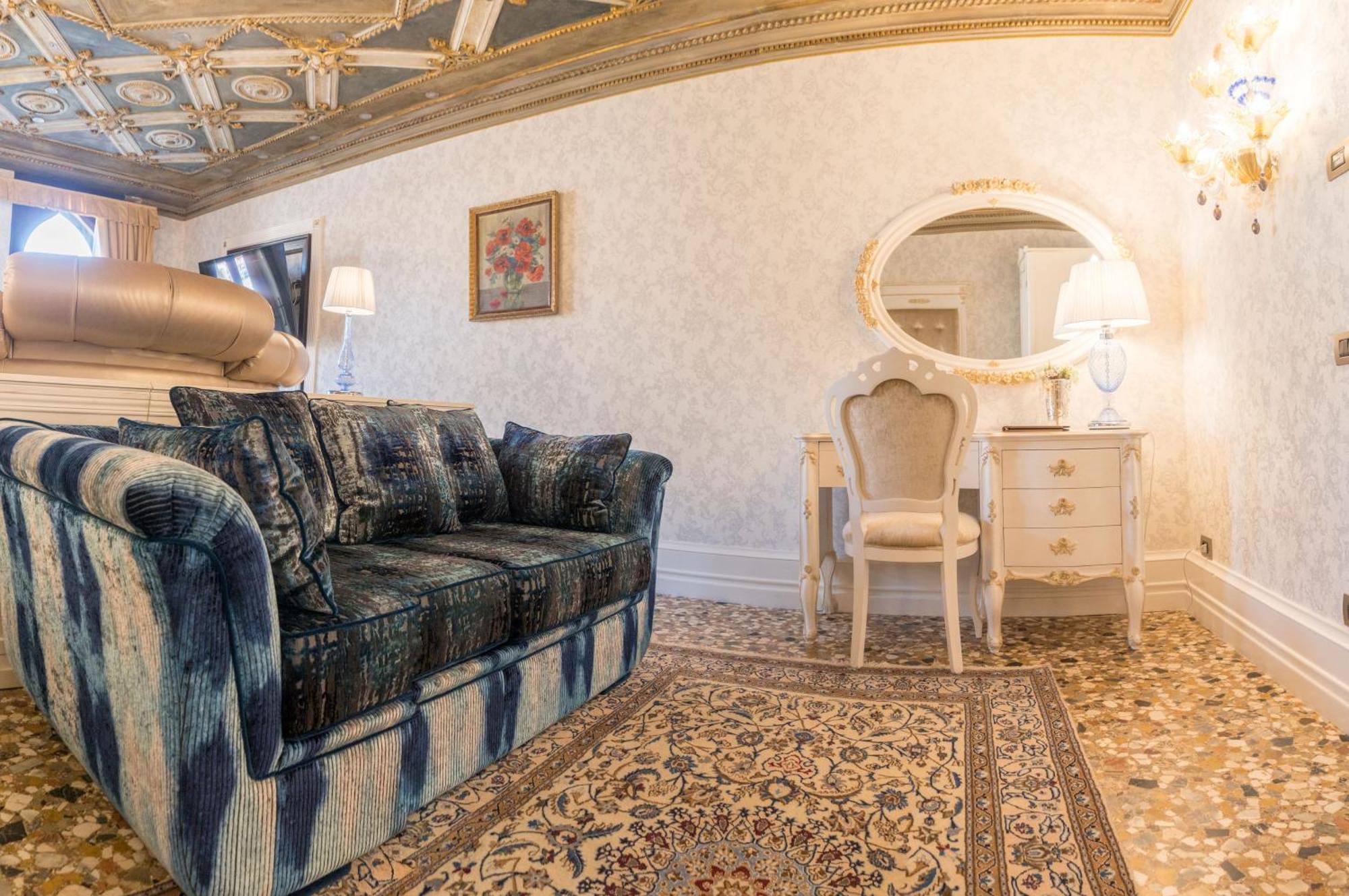 Ego' Boutique Hotel - The Silk Road Venice Exterior photo
